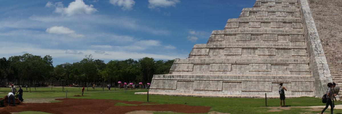 Piste Mayan temple